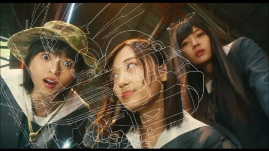 Ver Eizoken ni wa Te wo Dasu na! Live Action episodio 1 online