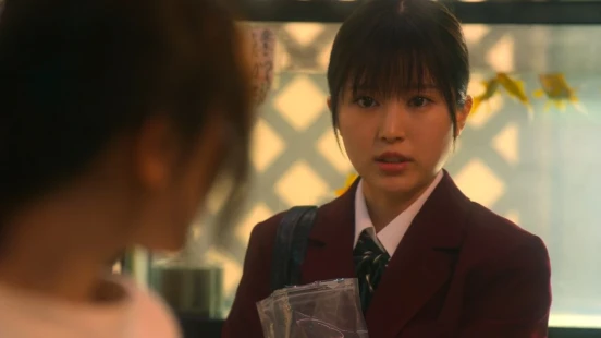 Ver Fishbowl Wives episodio 1 online