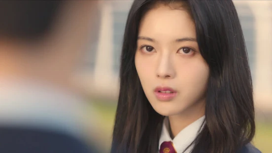 Ver Jerarquía Castellano episodio 1 online