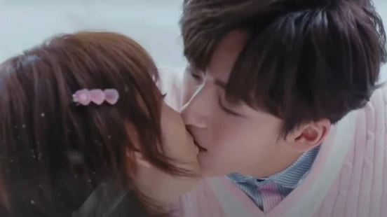 Ver Love Crossed episodio 1 online