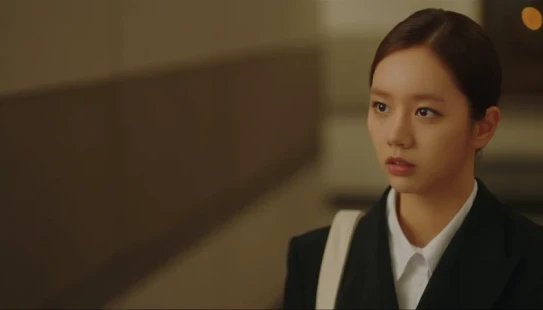 ¿Podemos ayudar? - Portada de fondo del drama