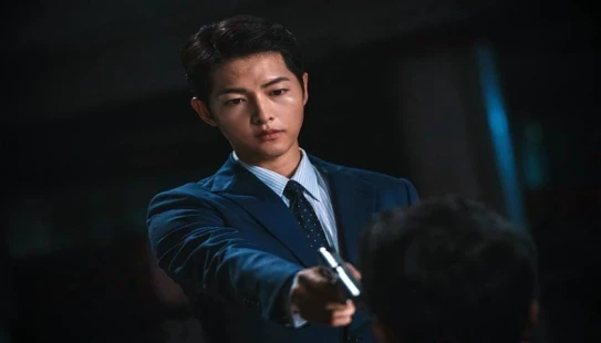 Vincenzo Latino - Portada de fondo del drama