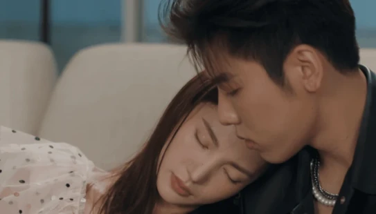 Why Women Love - Portada de fondo del drama